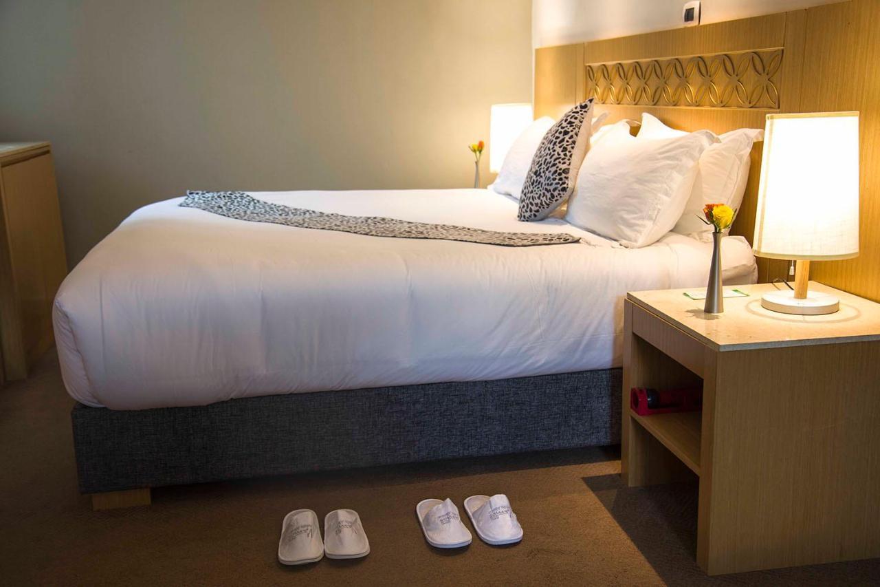 Vamos Addis Hotel エクステリア 写真