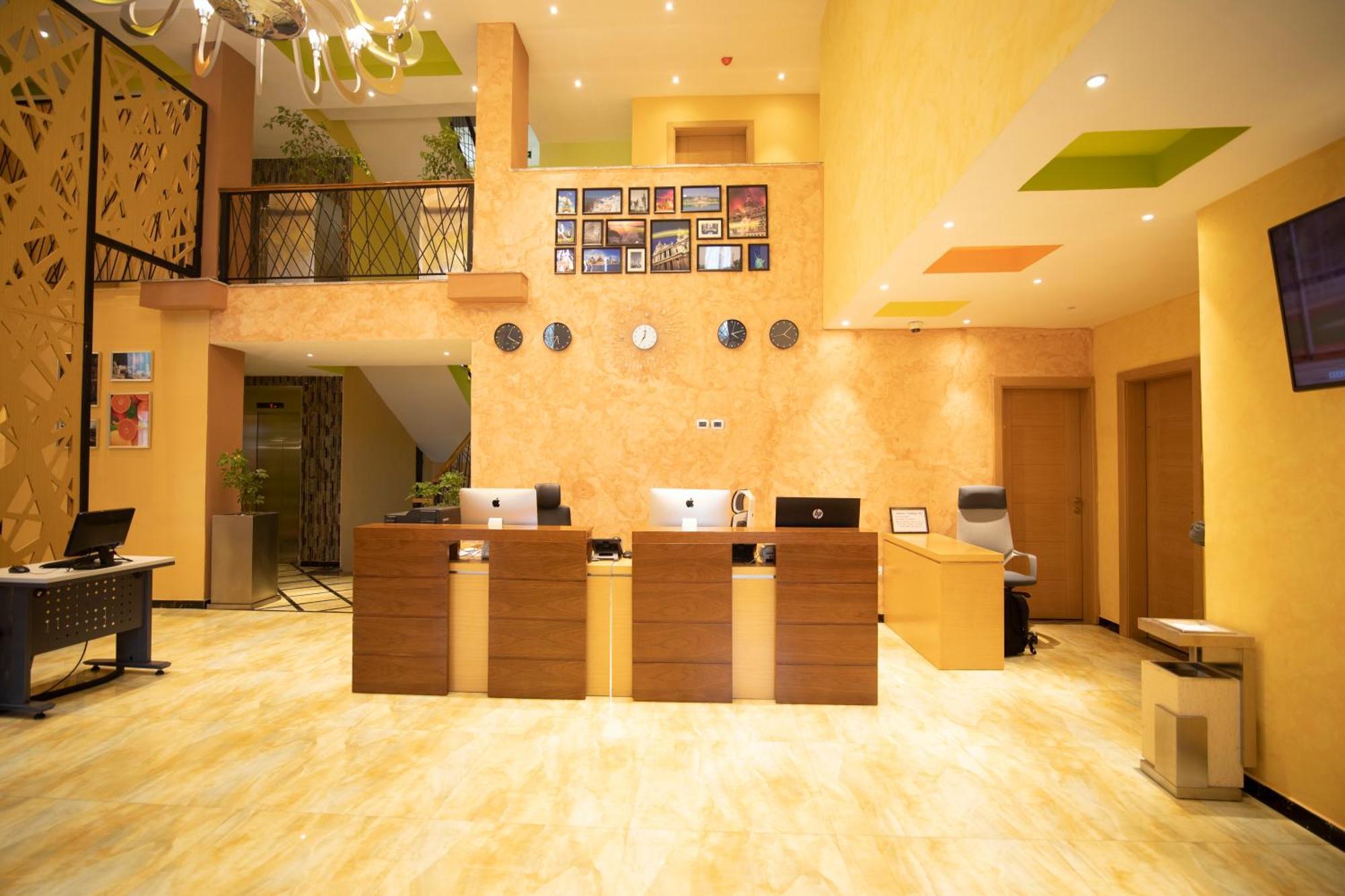 Vamos Addis Hotel エクステリア 写真