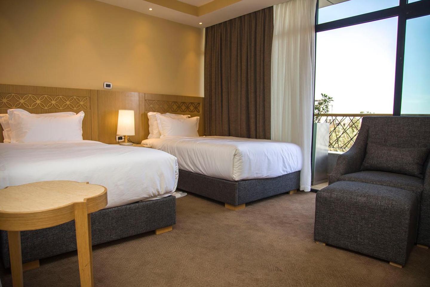 Vamos Addis Hotel エクステリア 写真