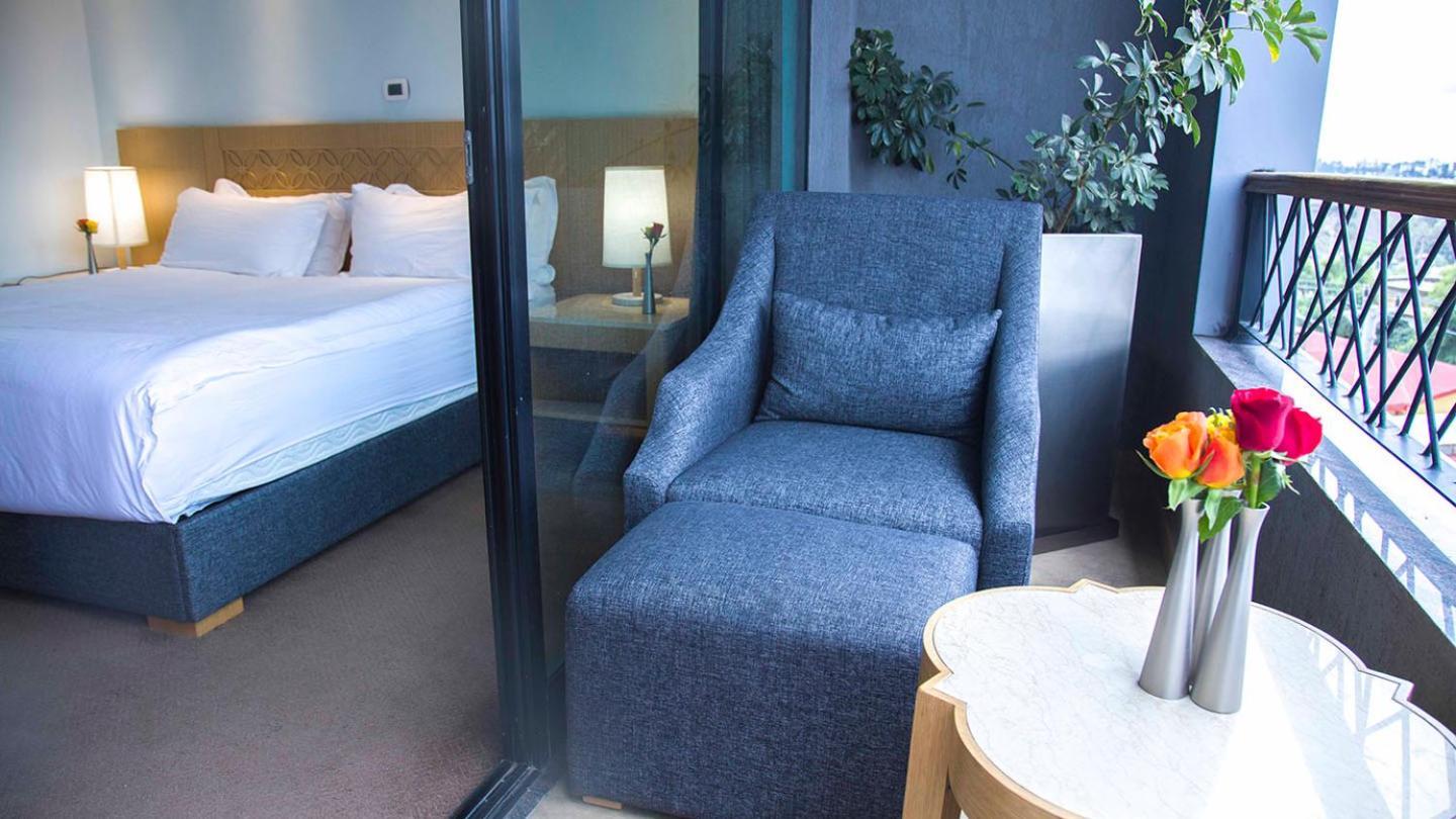 Vamos Addis Hotel エクステリア 写真
