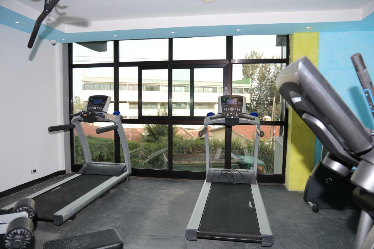 Vamos Addis Hotel エクステリア 写真
